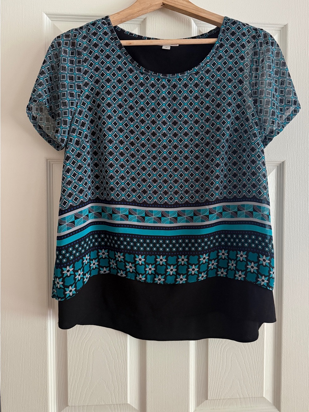Dana Buchman Women’s Medium Layered Blouse Teal Black Geometric Short Sleeve Top